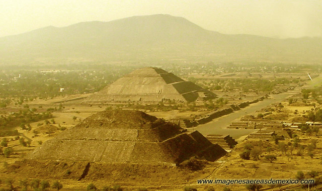 Teotihuacan, 200,000 people lived here